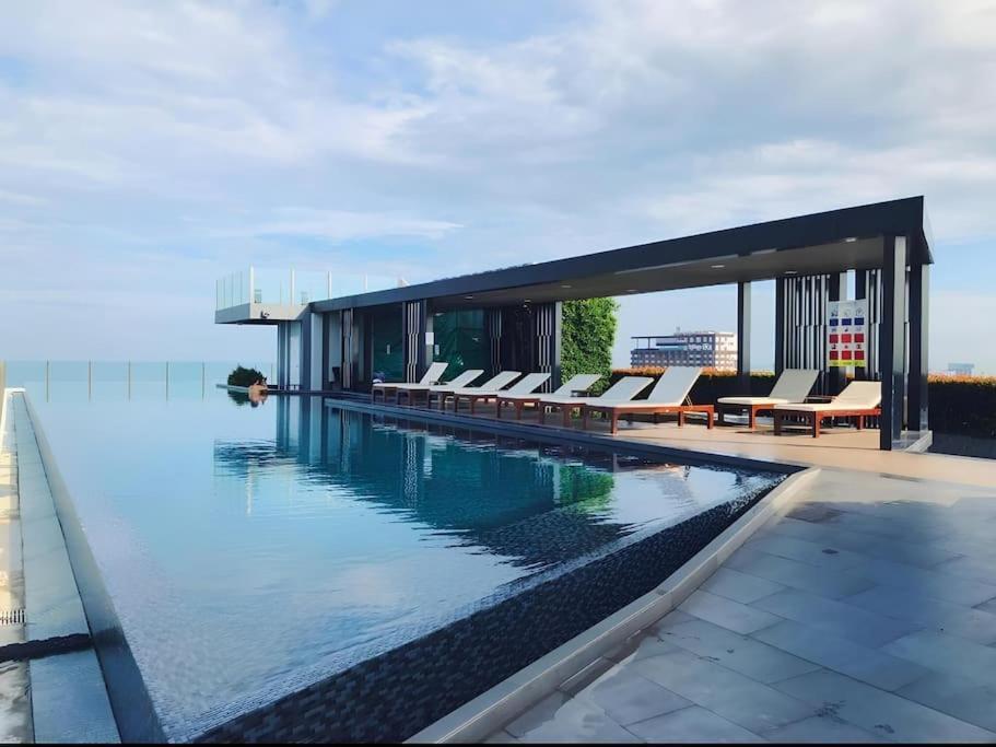Appartement Pattaya, Sky Pool And Next To The Pattaya