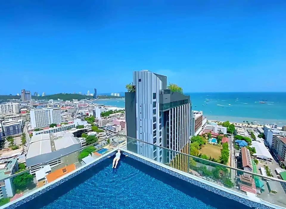 Appartement Pattaya, Sky Pool And Next To The